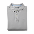 Polo gris clair plié
