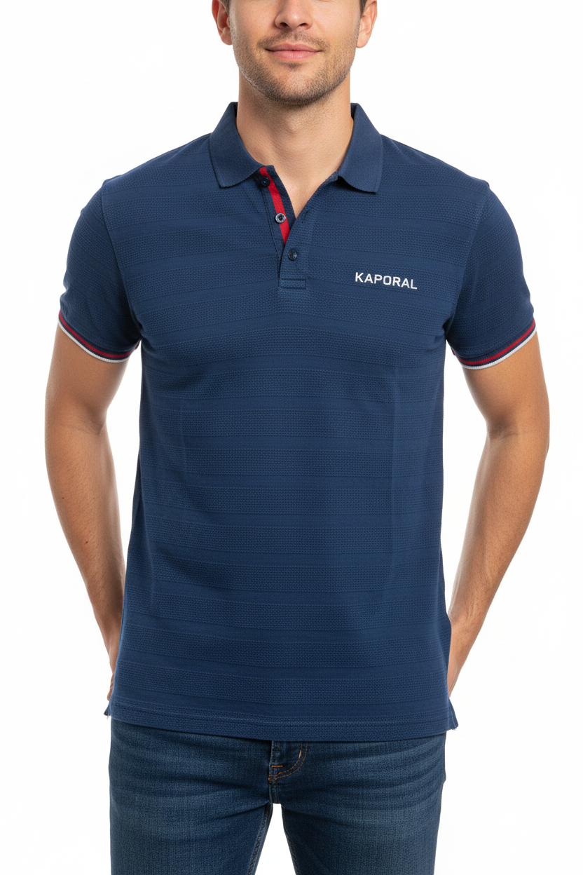 Polo Kaporal bleu marine posture cool